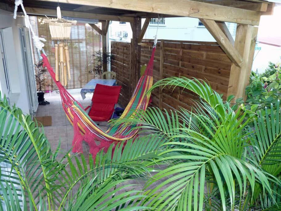 Logement Dans Un Lieu Calme Et Verdoyant A Proximite De Tout Avec Jacuzzi!!! Бас-Тер Экстерьер фото