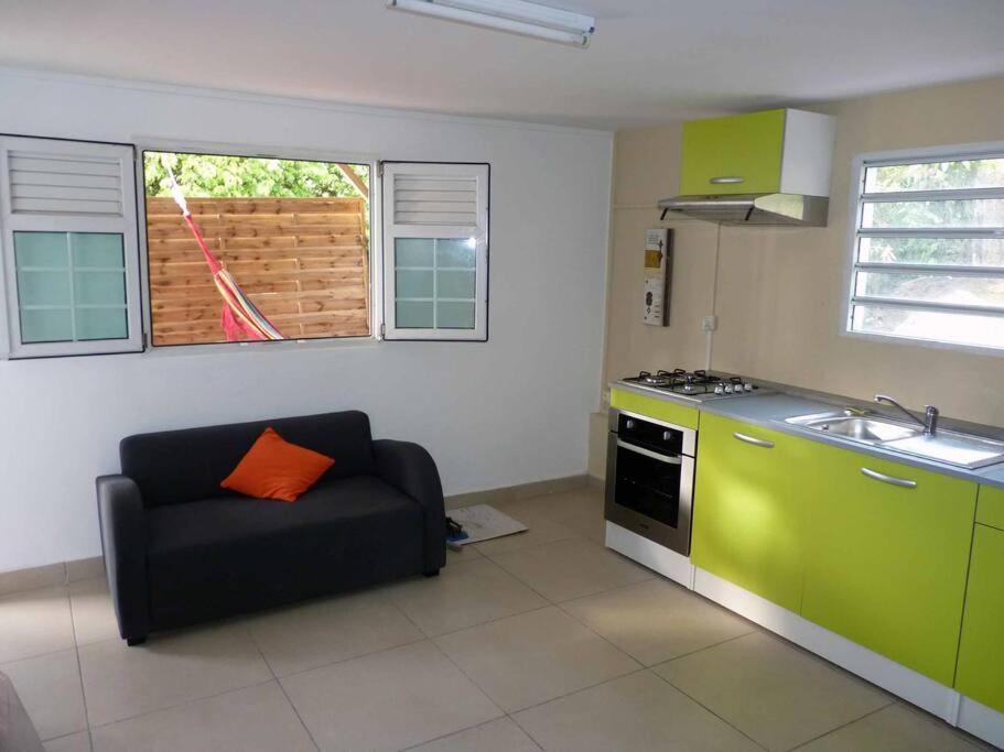 Logement Dans Un Lieu Calme Et Verdoyant A Proximite De Tout Avec Jacuzzi!!! Бас-Тер Экстерьер фото